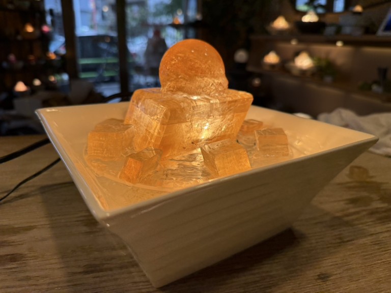 クリスタルファウンテン　ゴールデンカルサイト Amazon.co.jp: Crystal Fountains(クリスタルファウンテン